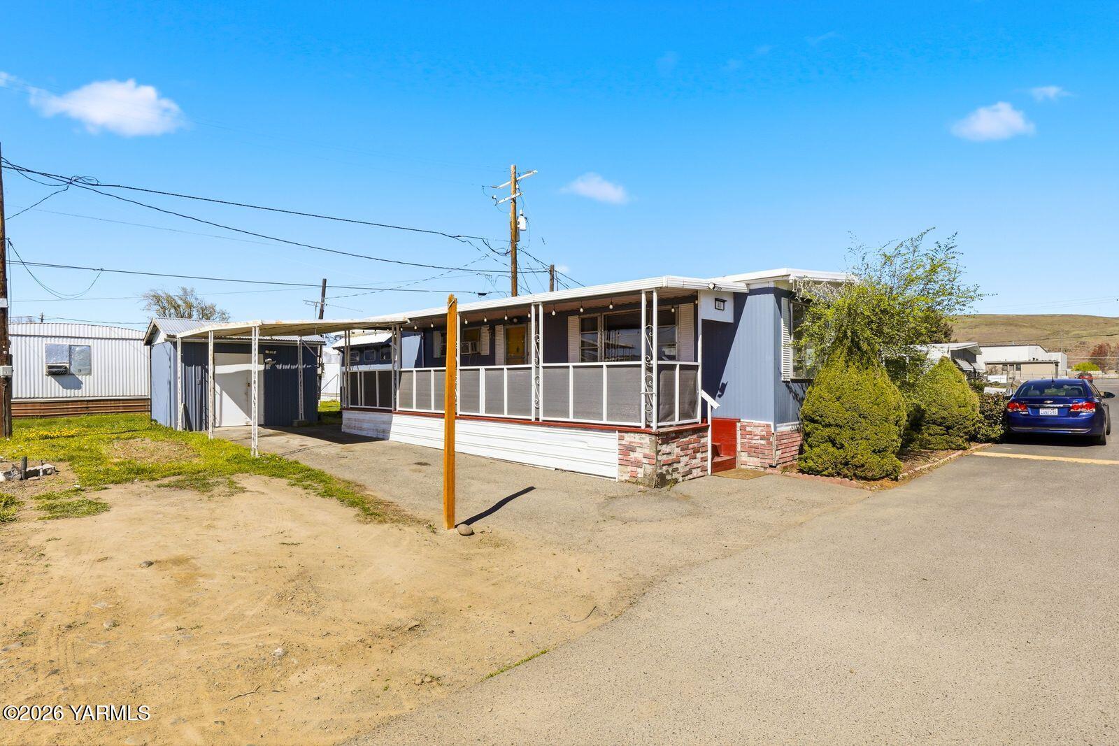 2700 Fruitvale Blvd Unit: 40
