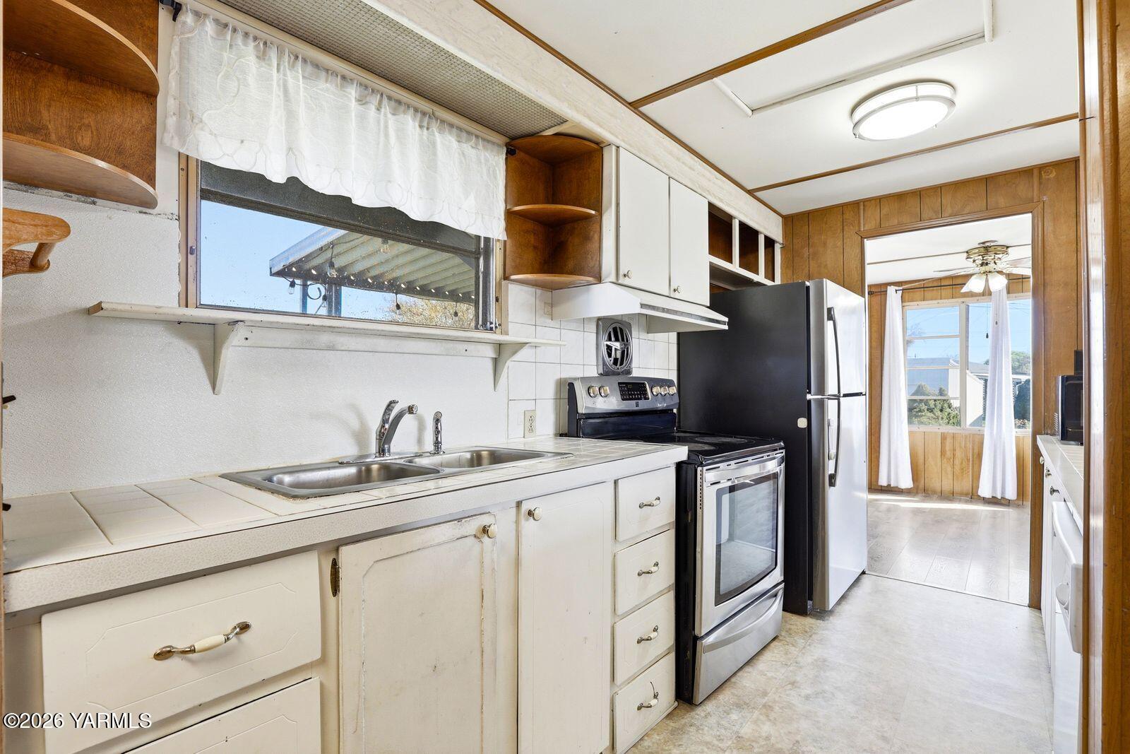 2700 Fruitvale Blvd Unit: 40