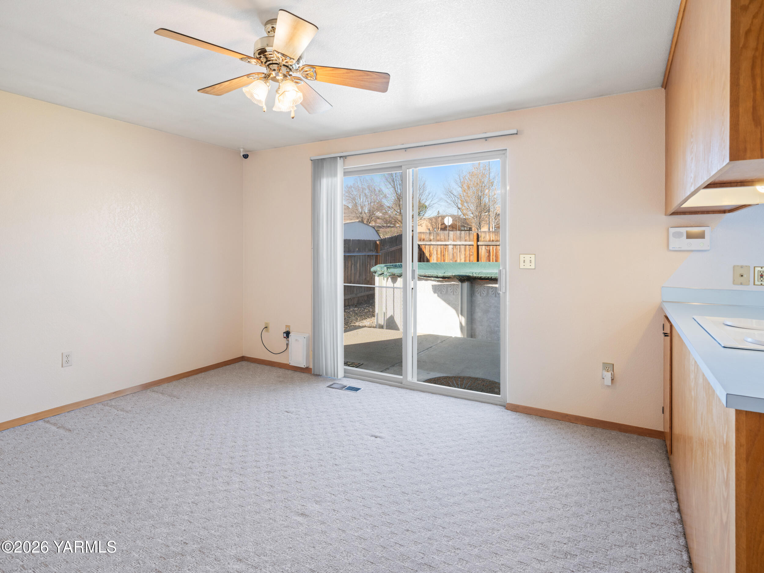 1514 S 74th Ave