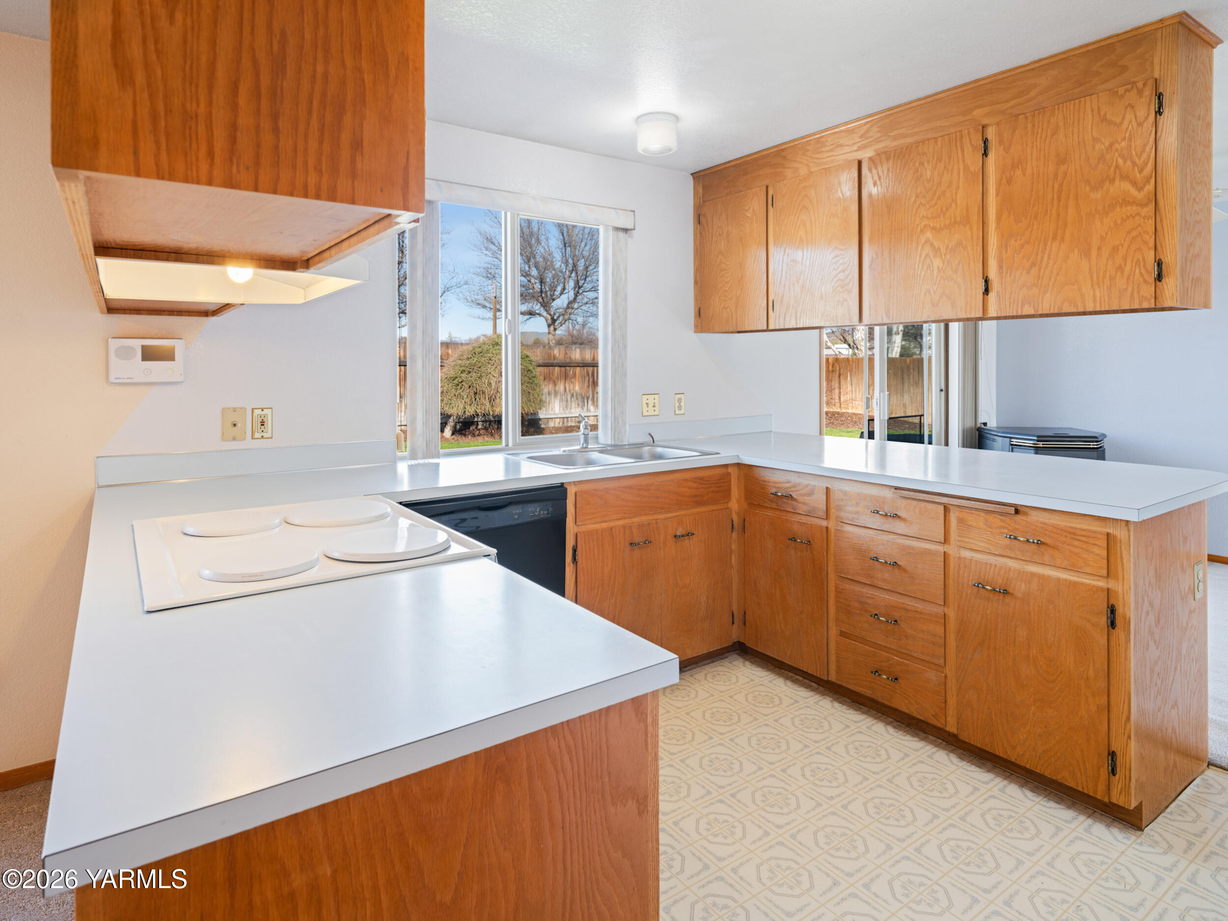 1514 S 74th Ave