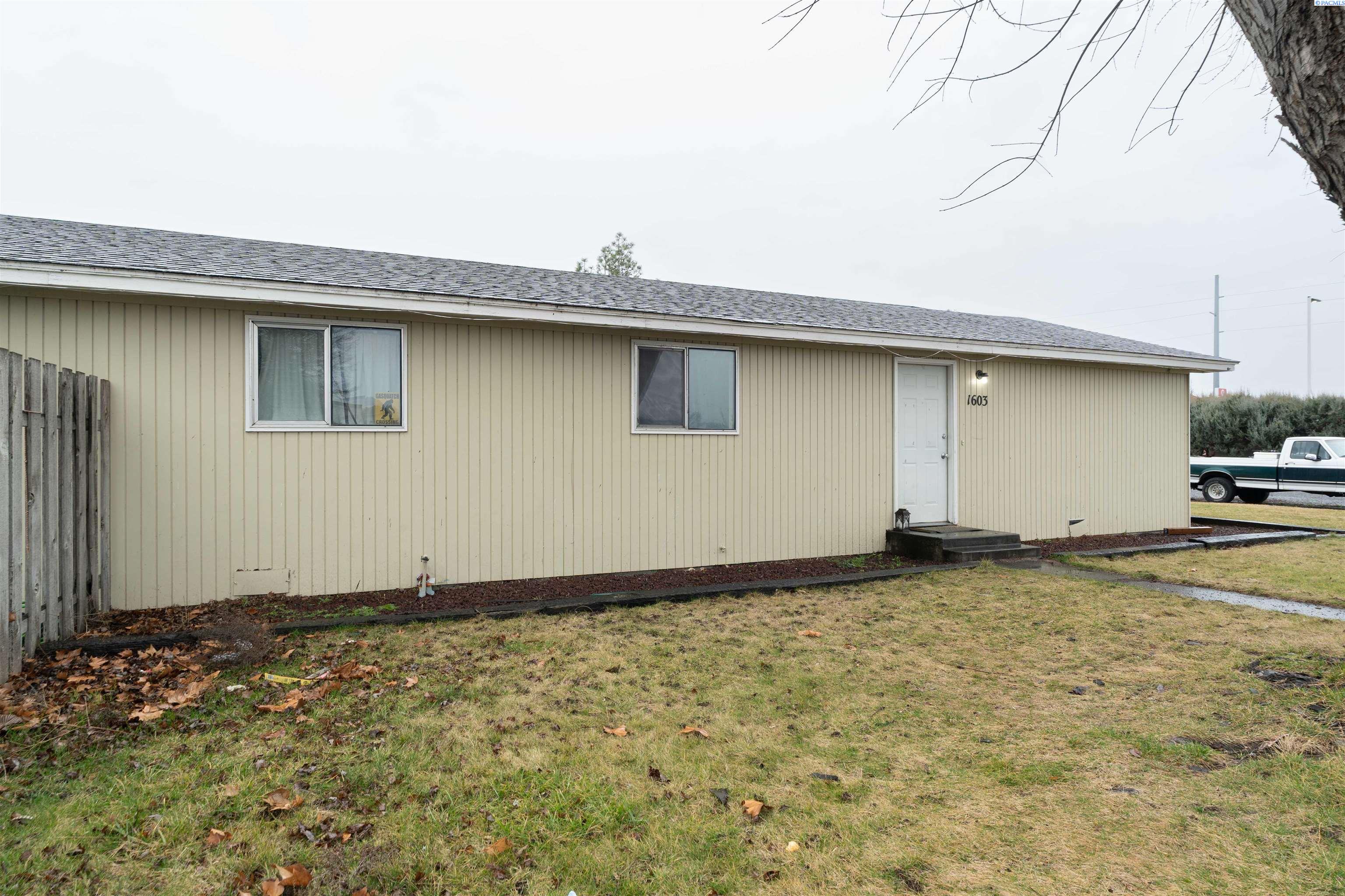 1603 N Road 32