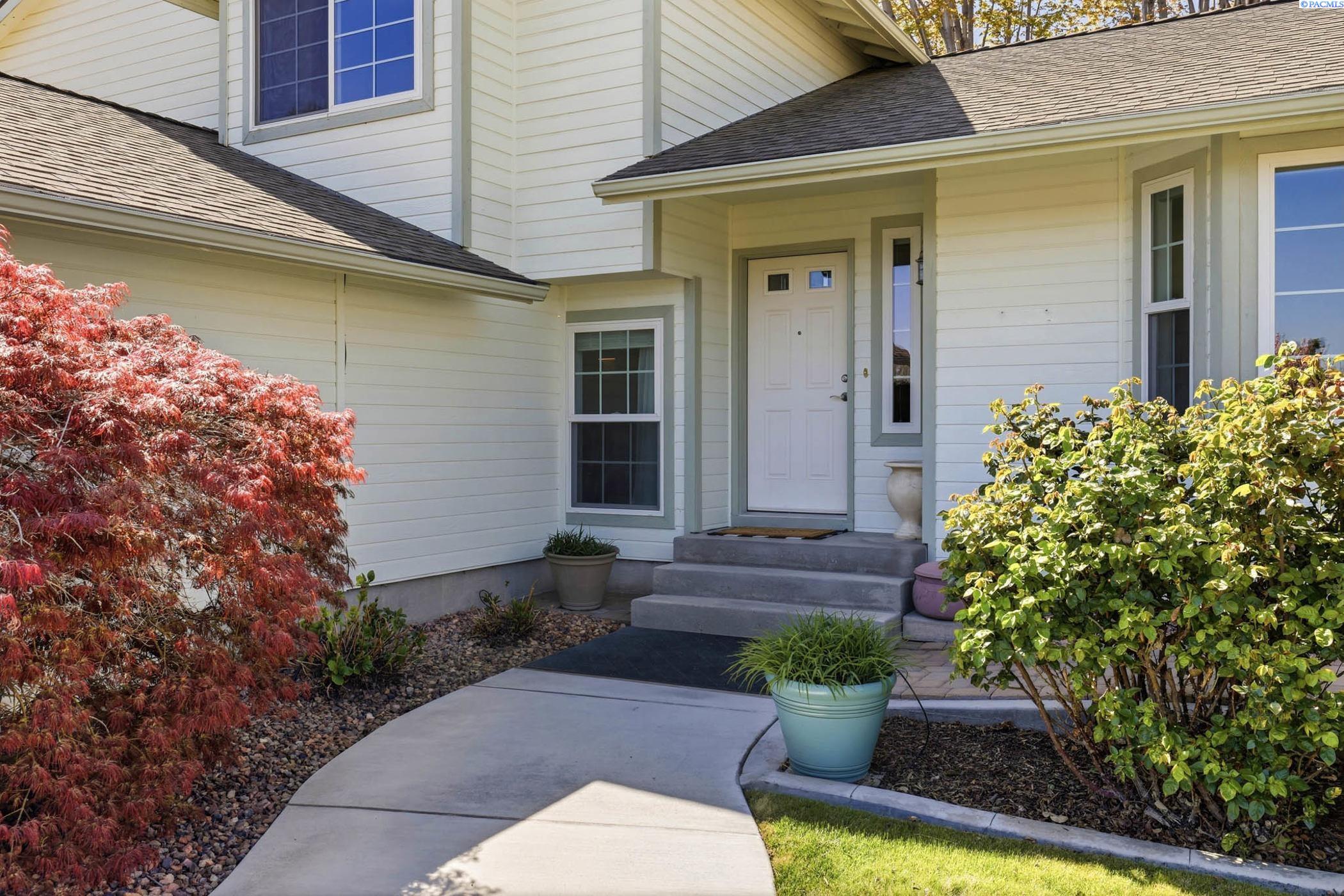203 Lasiandra Ct