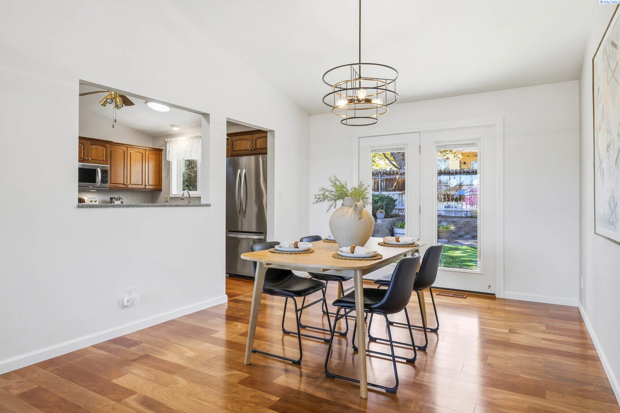 203 Lasiandra Ct