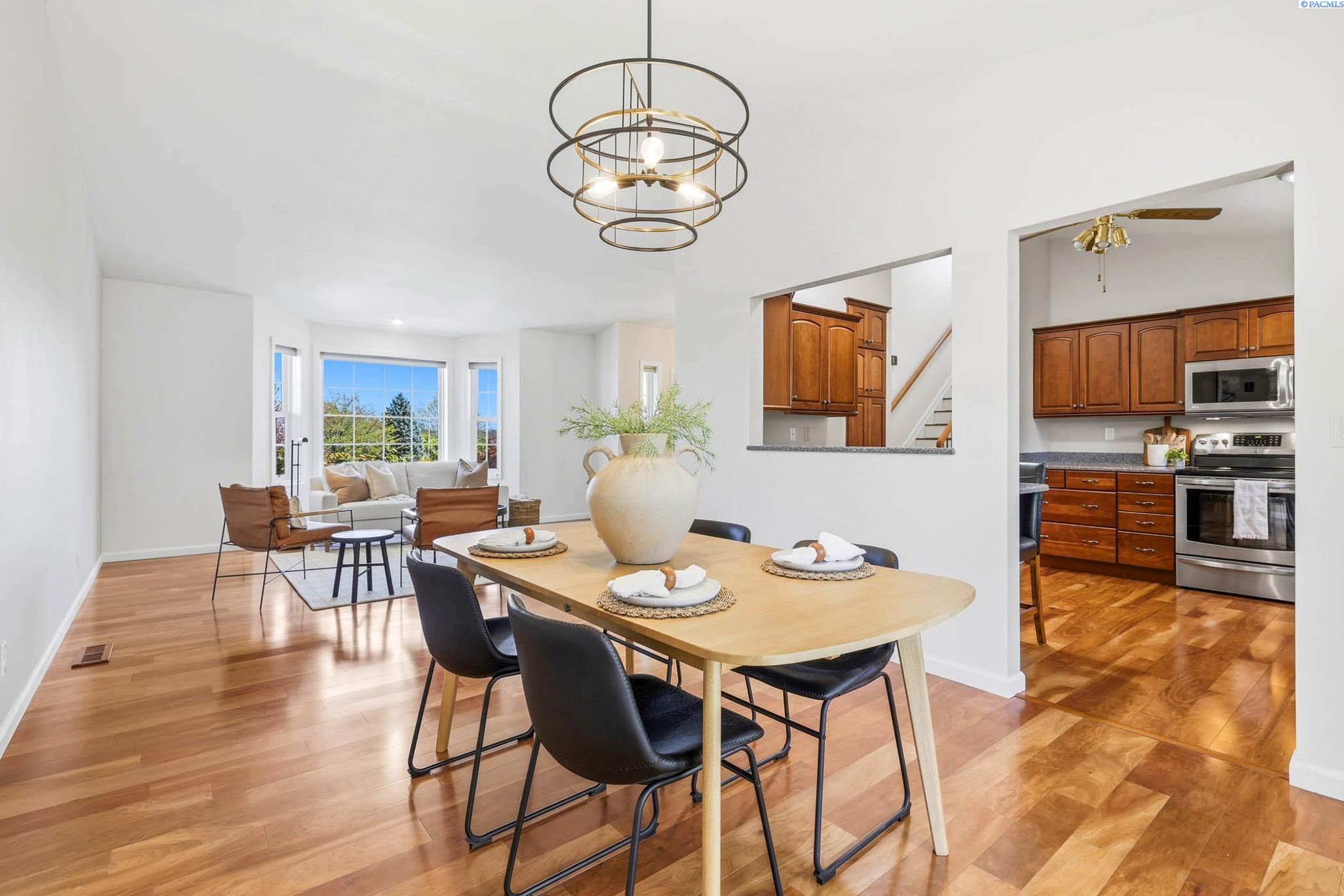203 Lasiandra Ct