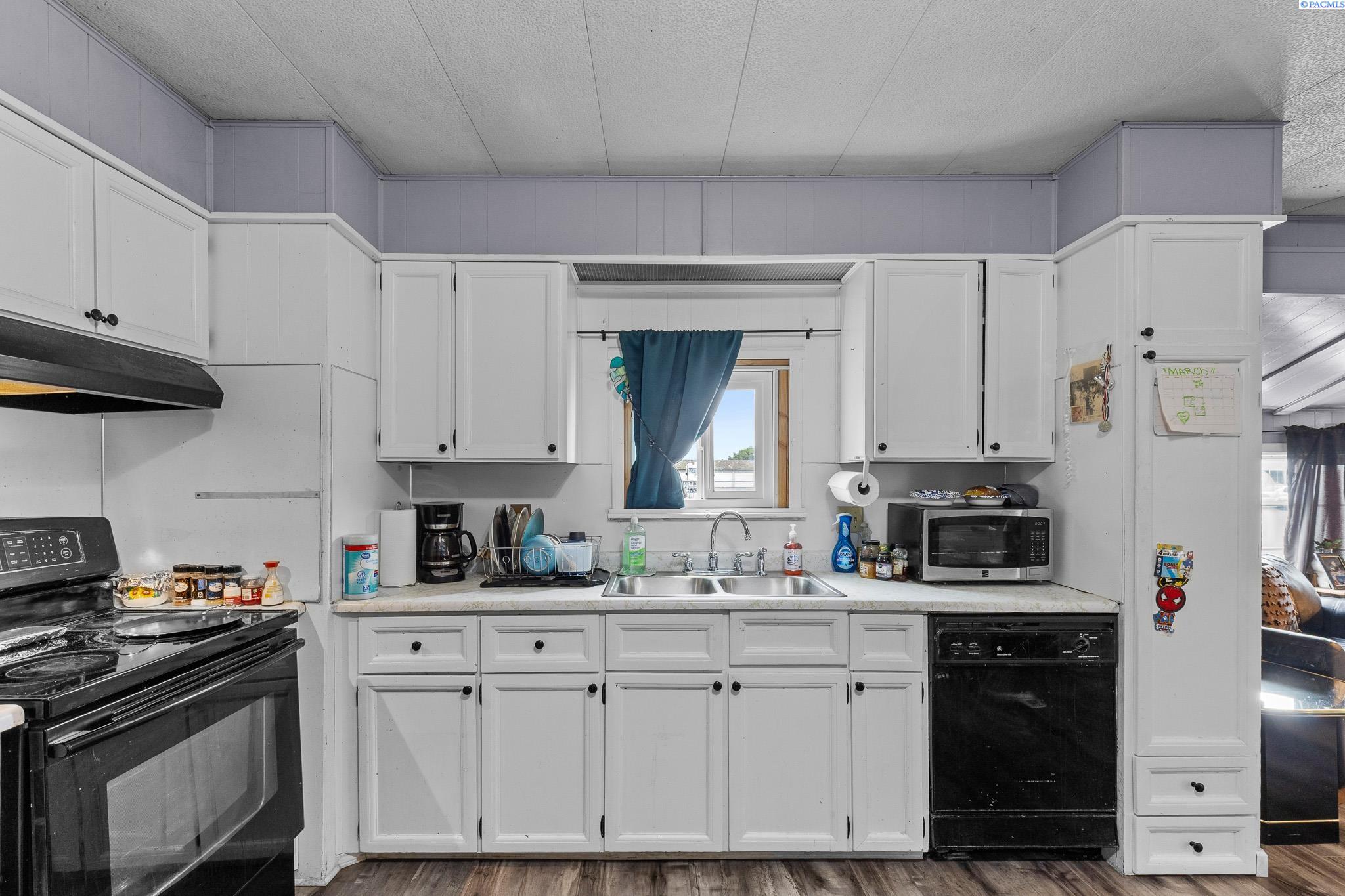 305 N 23rd Ave