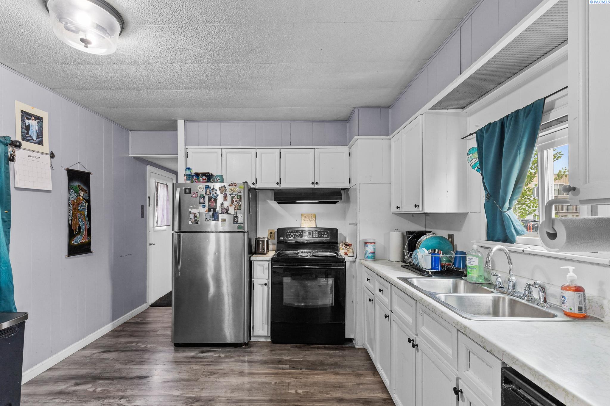 305 N 23rd Ave