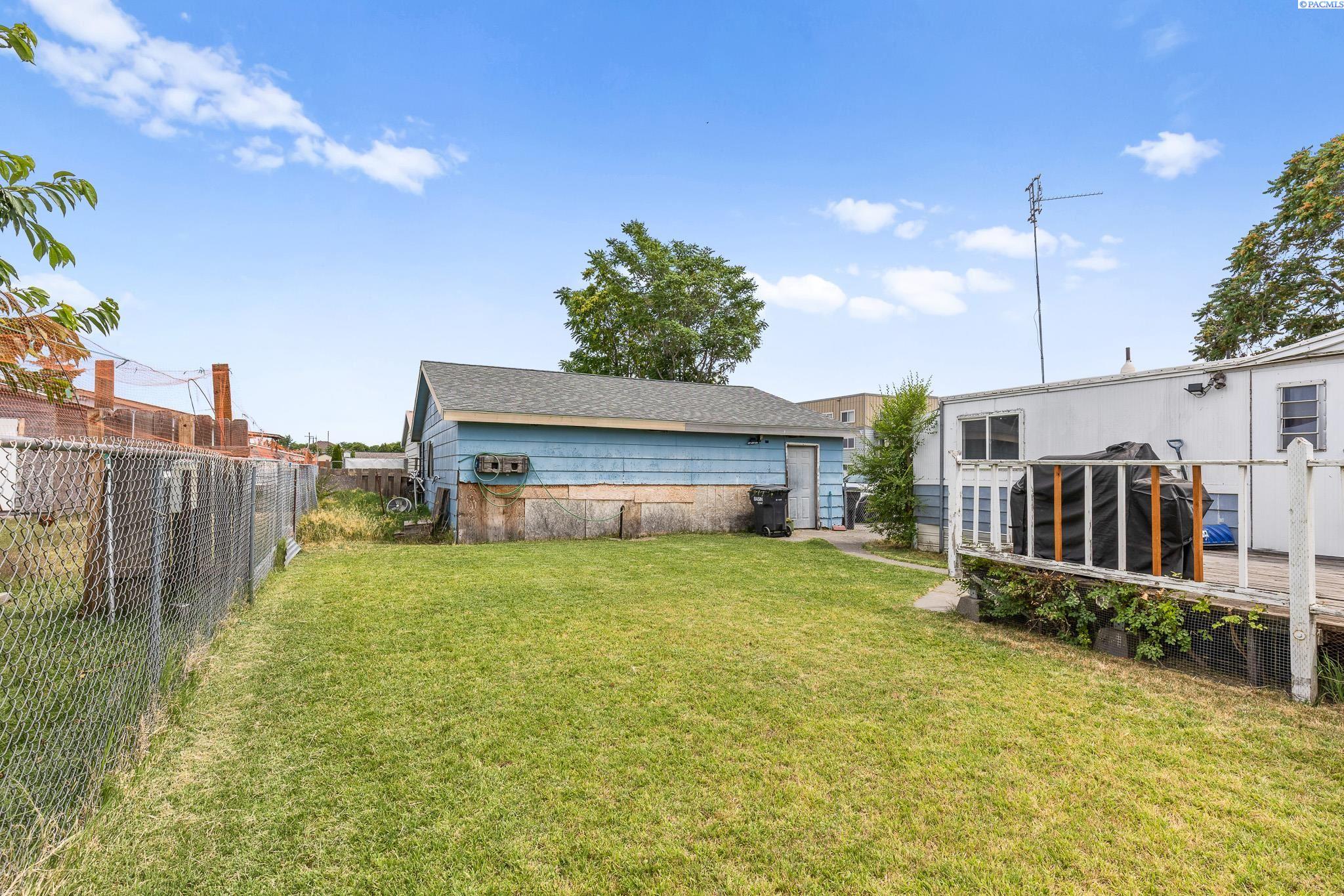 305 N 23rd Ave