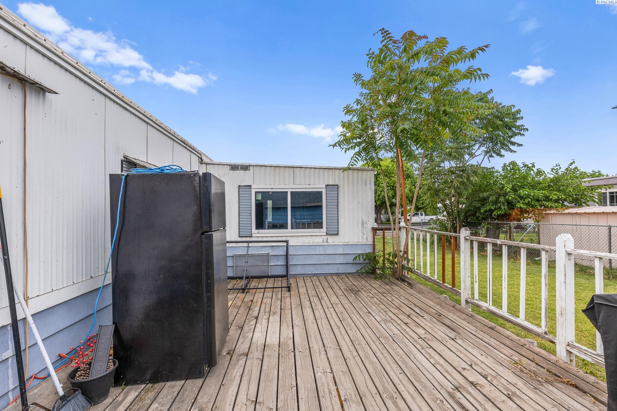 305 N 23rd Ave
