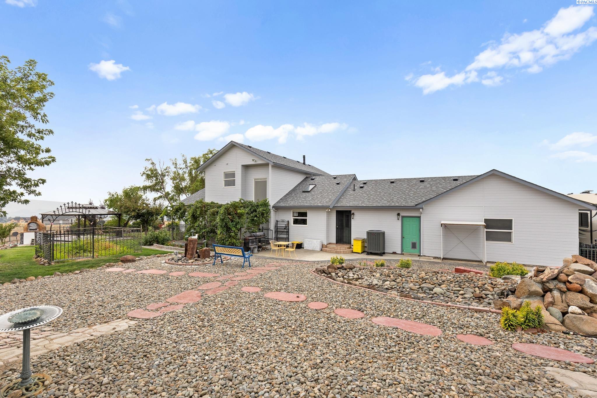 511 Saint Hilaire Rd.