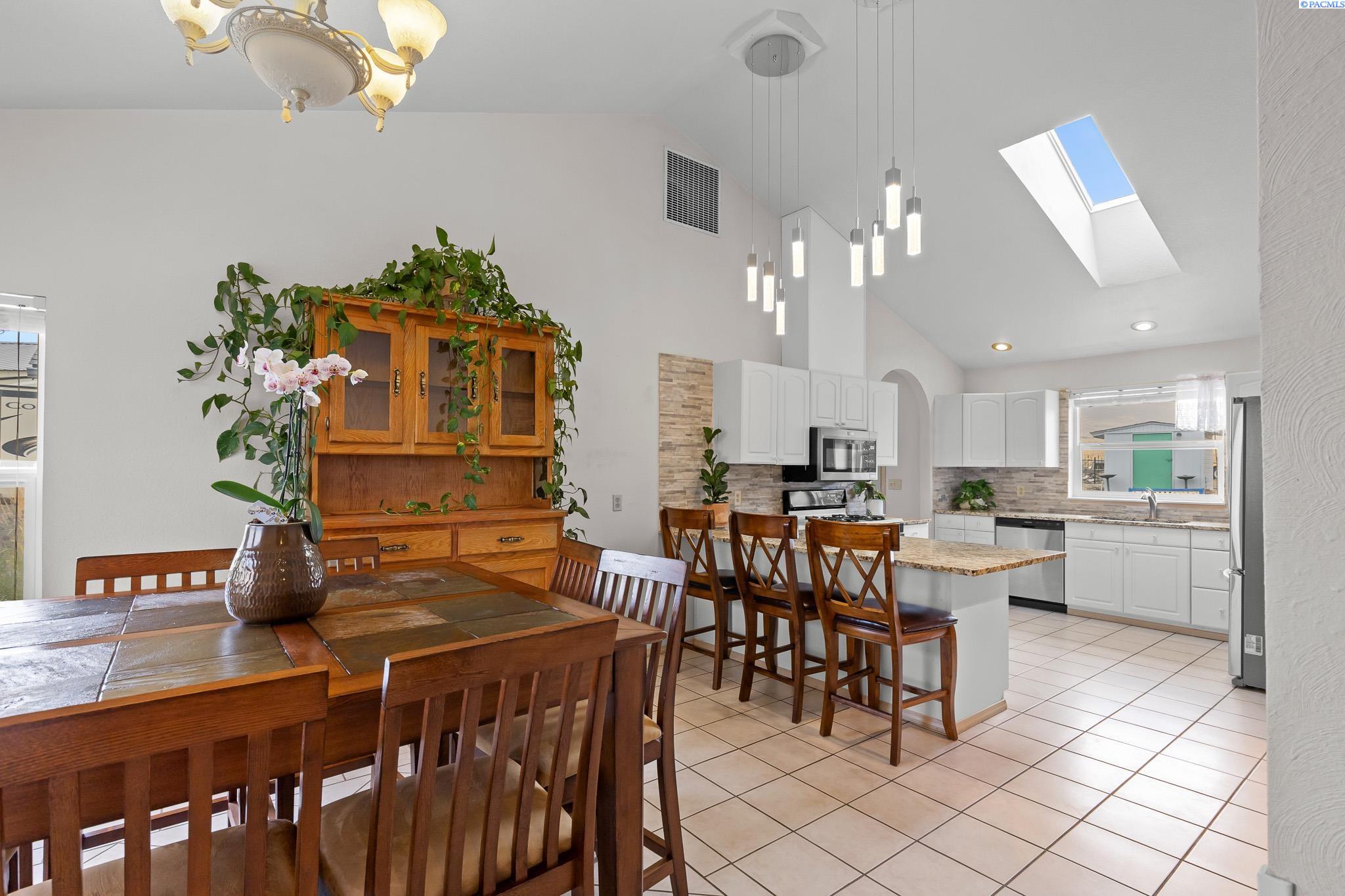 511 Saint Hilaire Rd.