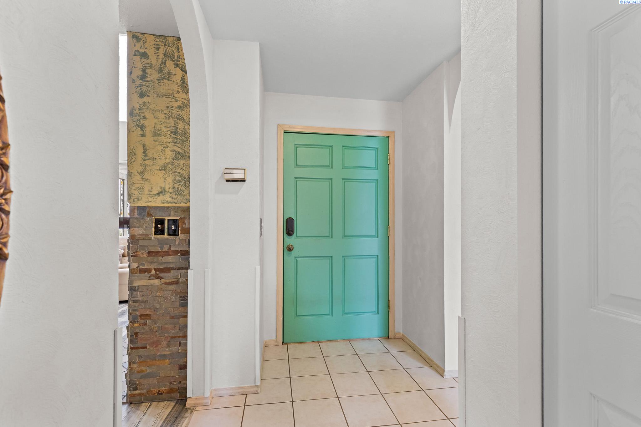 511 Saint Hilaire Rd.