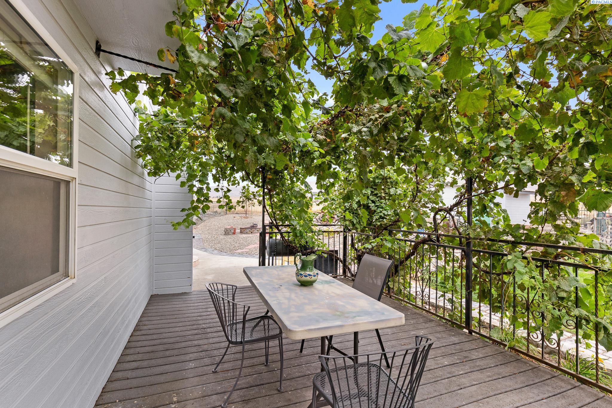 511 Saint Hilaire Rd.