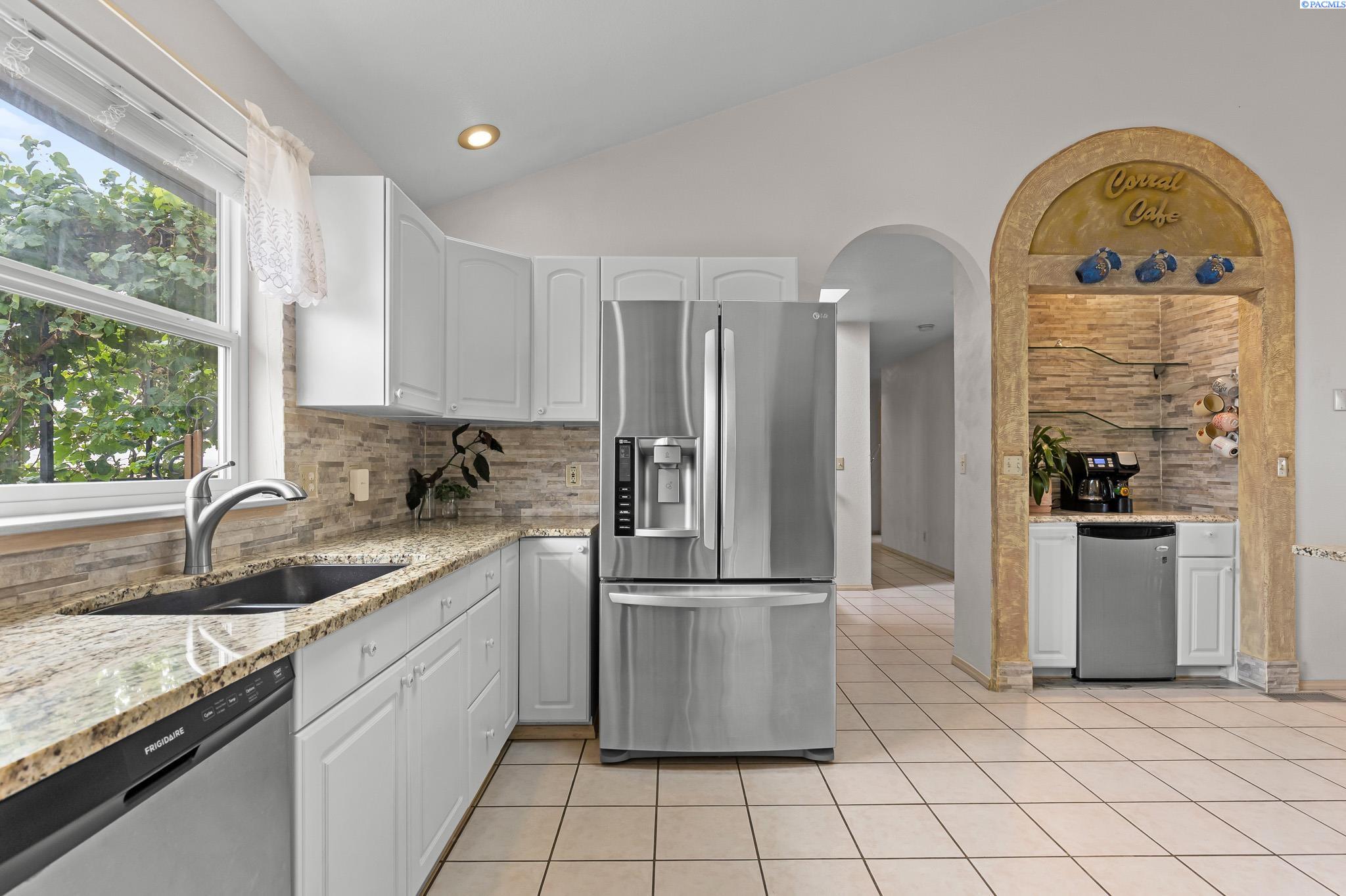 511 Saint Hilaire Rd.