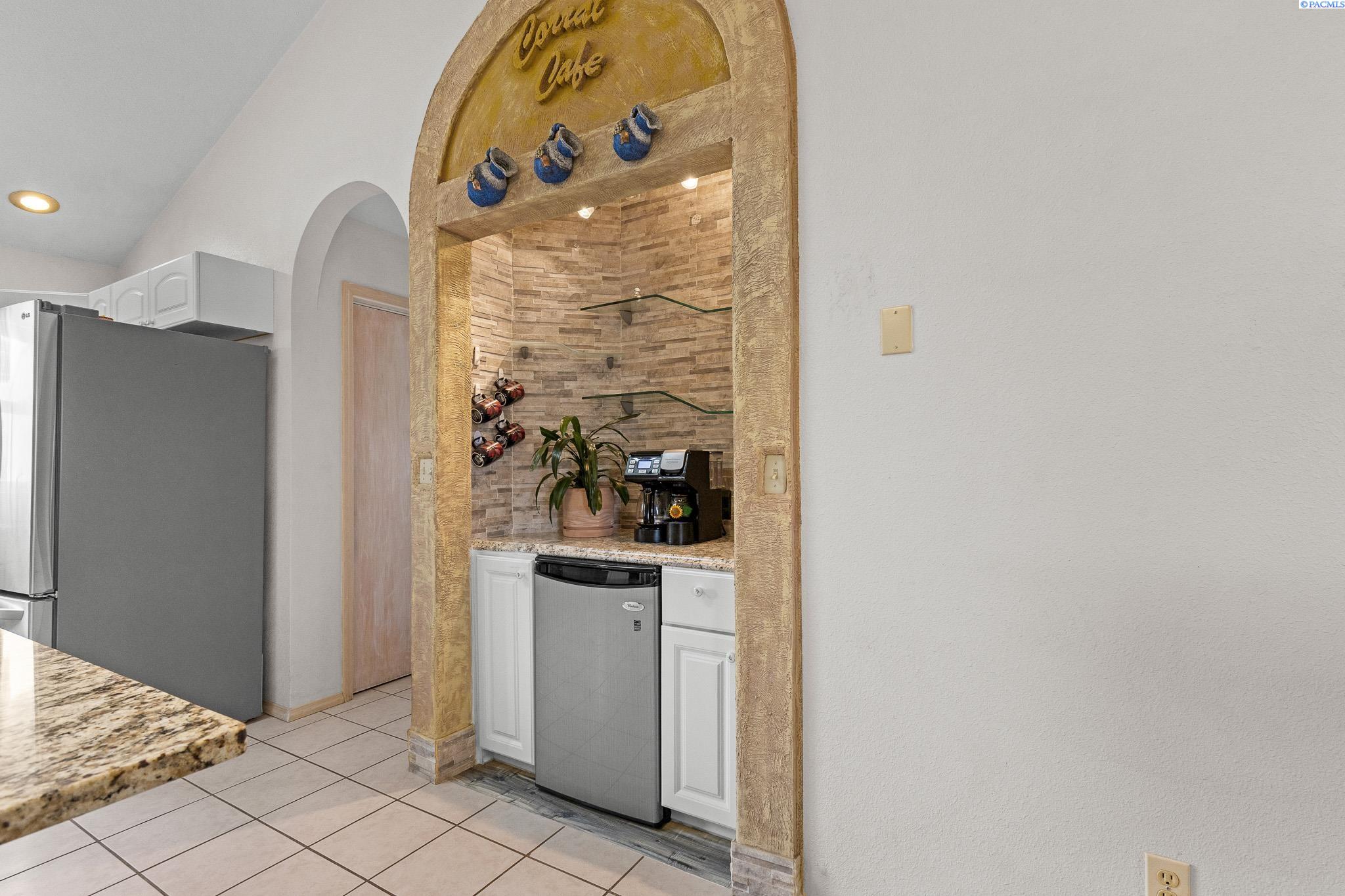 511 Saint Hilaire Rd.
