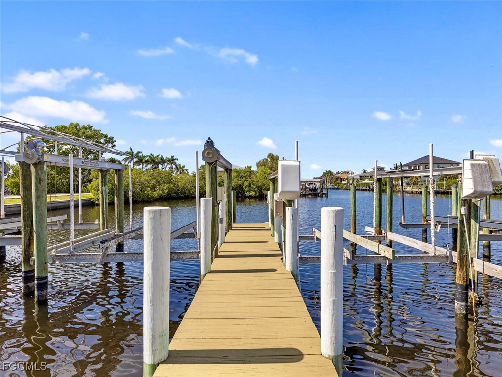 12176 Siesta DR