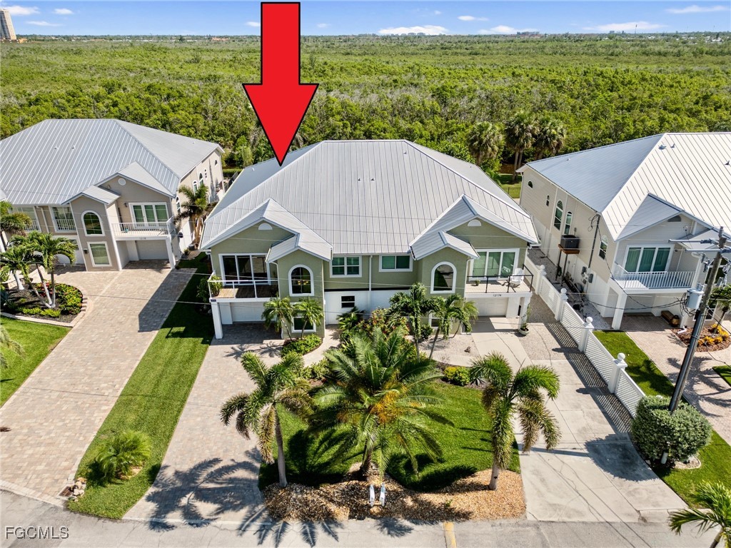 12176 Siesta DR