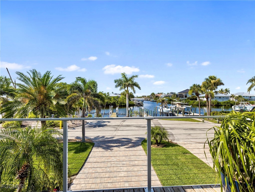 12176 Siesta DR