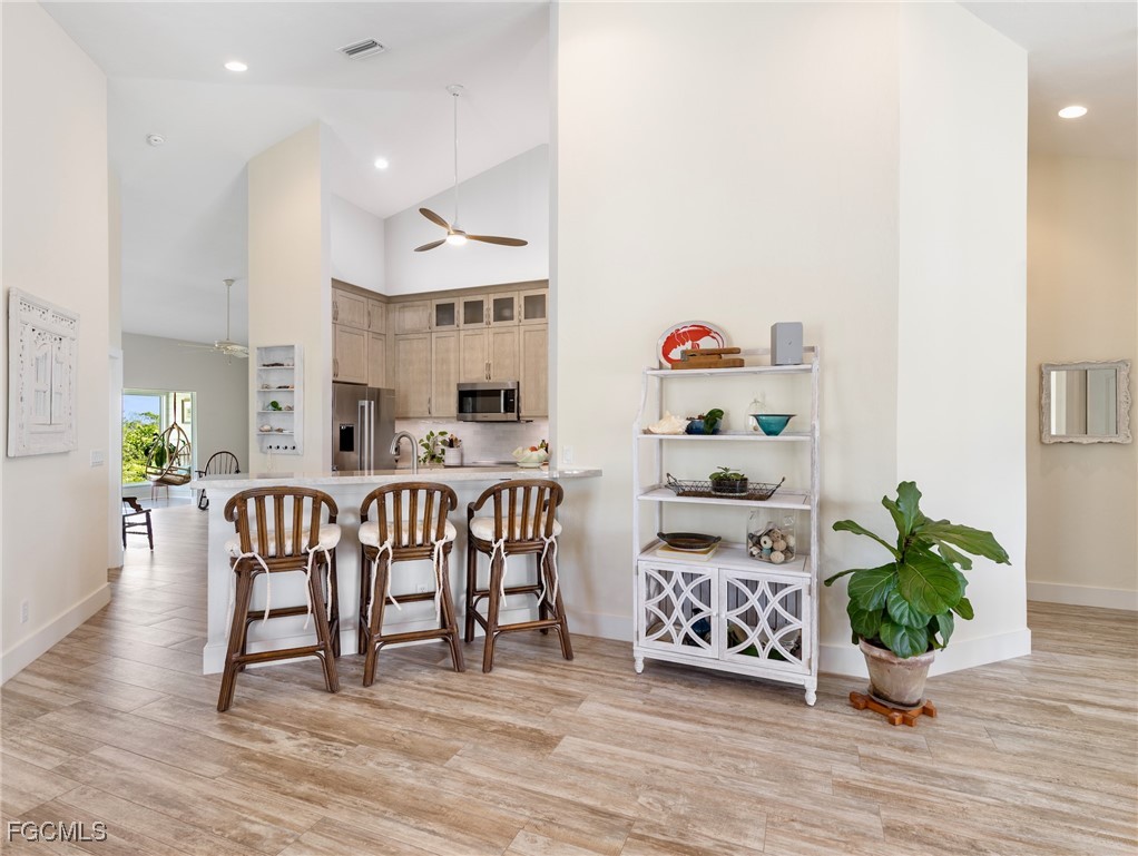 12176 Siesta DR