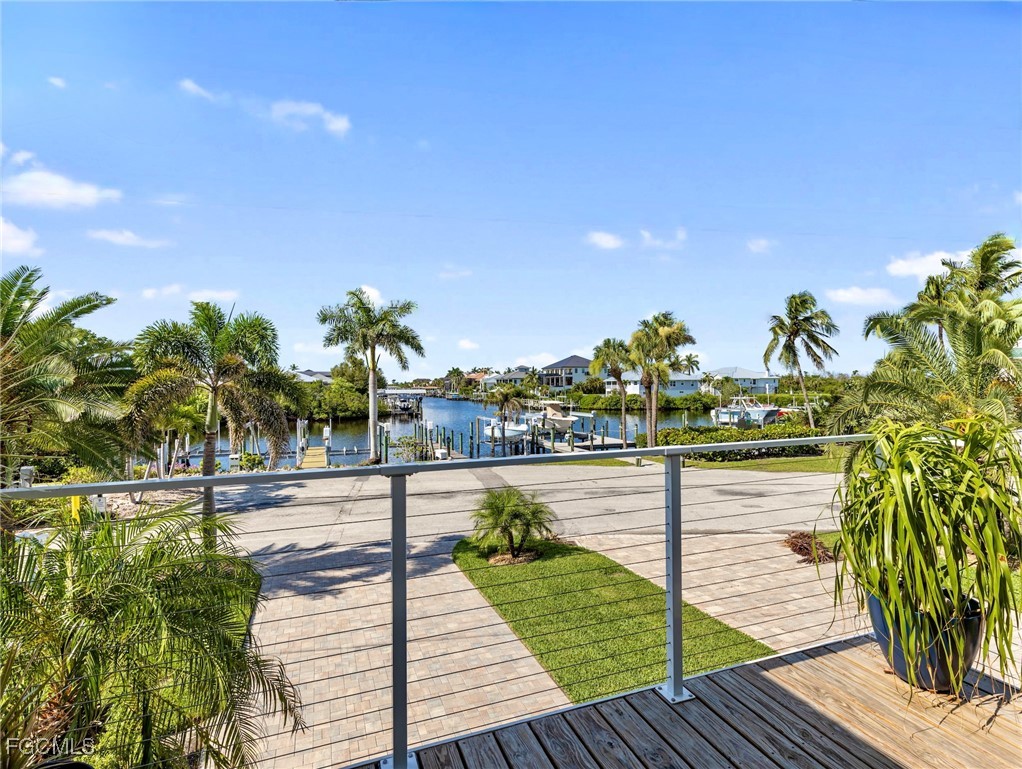 12176 Siesta DR