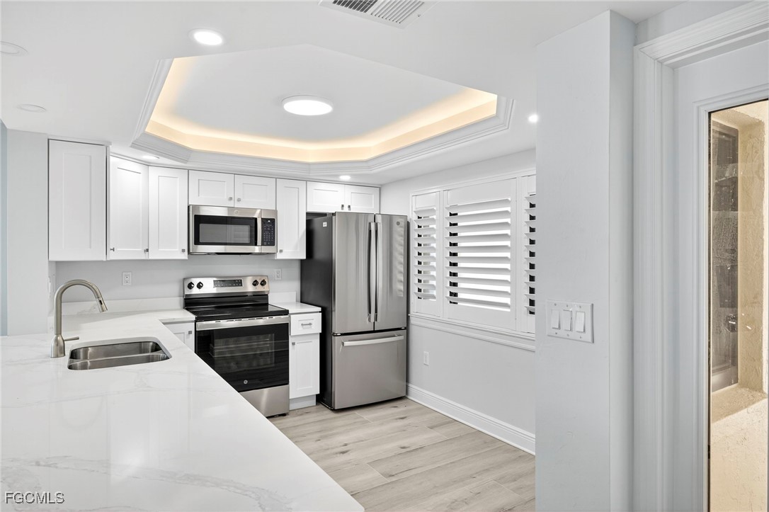 6672 Estero BLVD A106