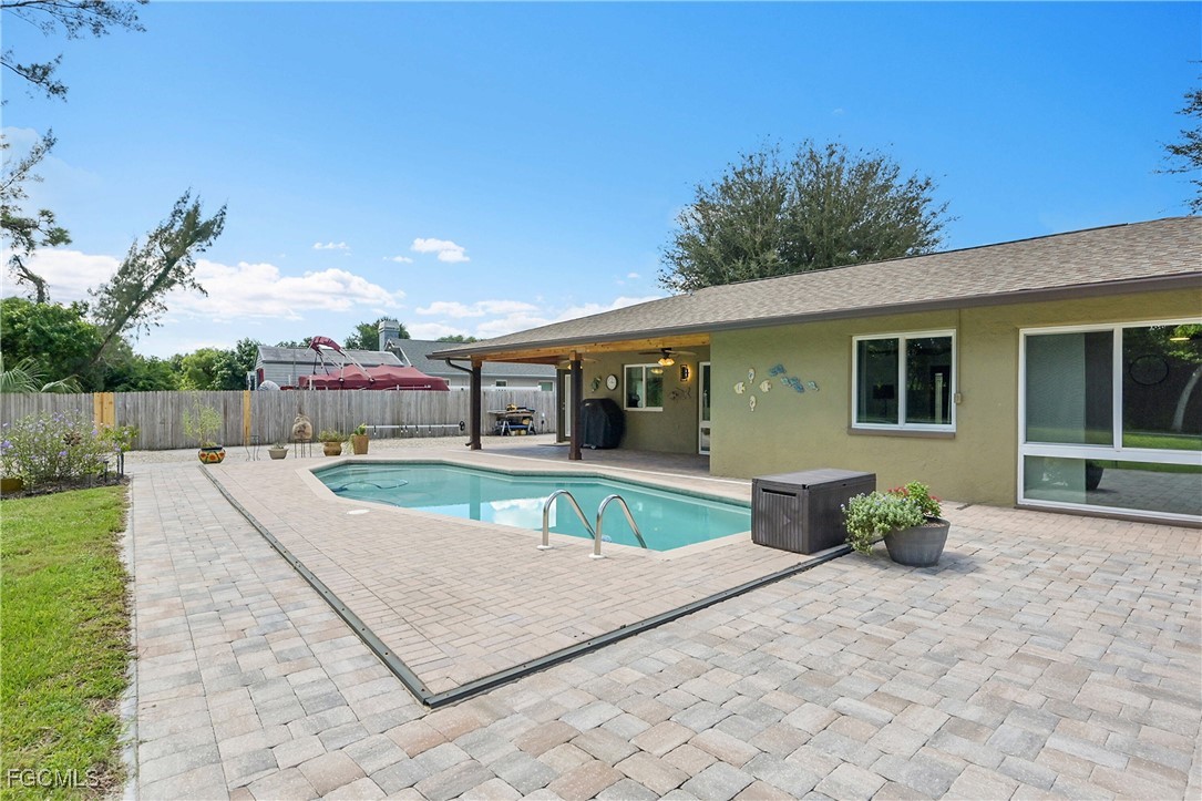 2474 King Arthurs CT