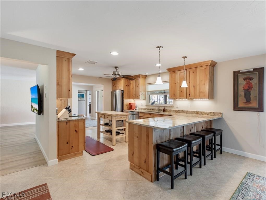 450 Keenan AVE