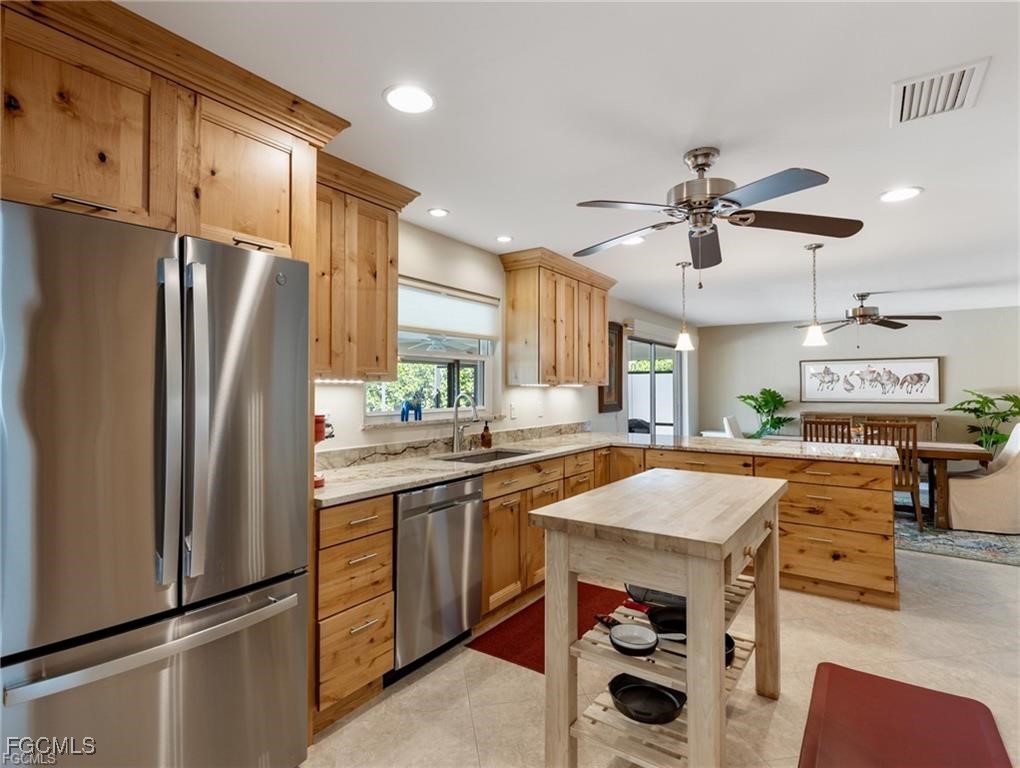 450 Keenan AVE