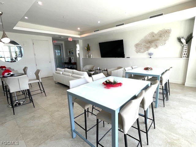 3000 Oasis Grand BLVD 1206
