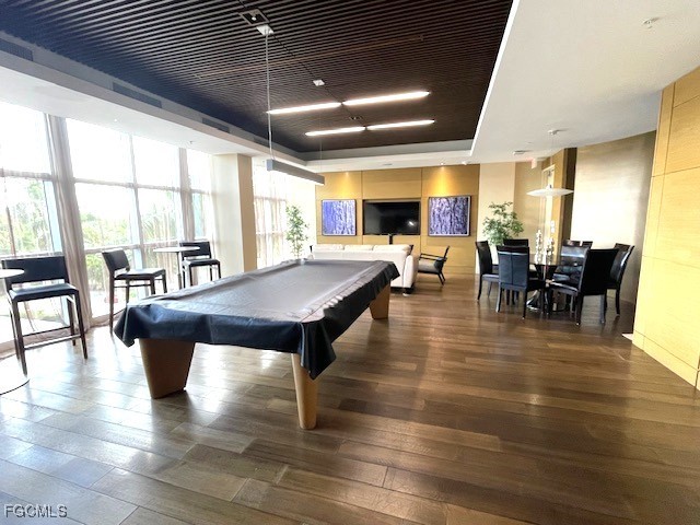 3000 Oasis Grand BLVD 1206