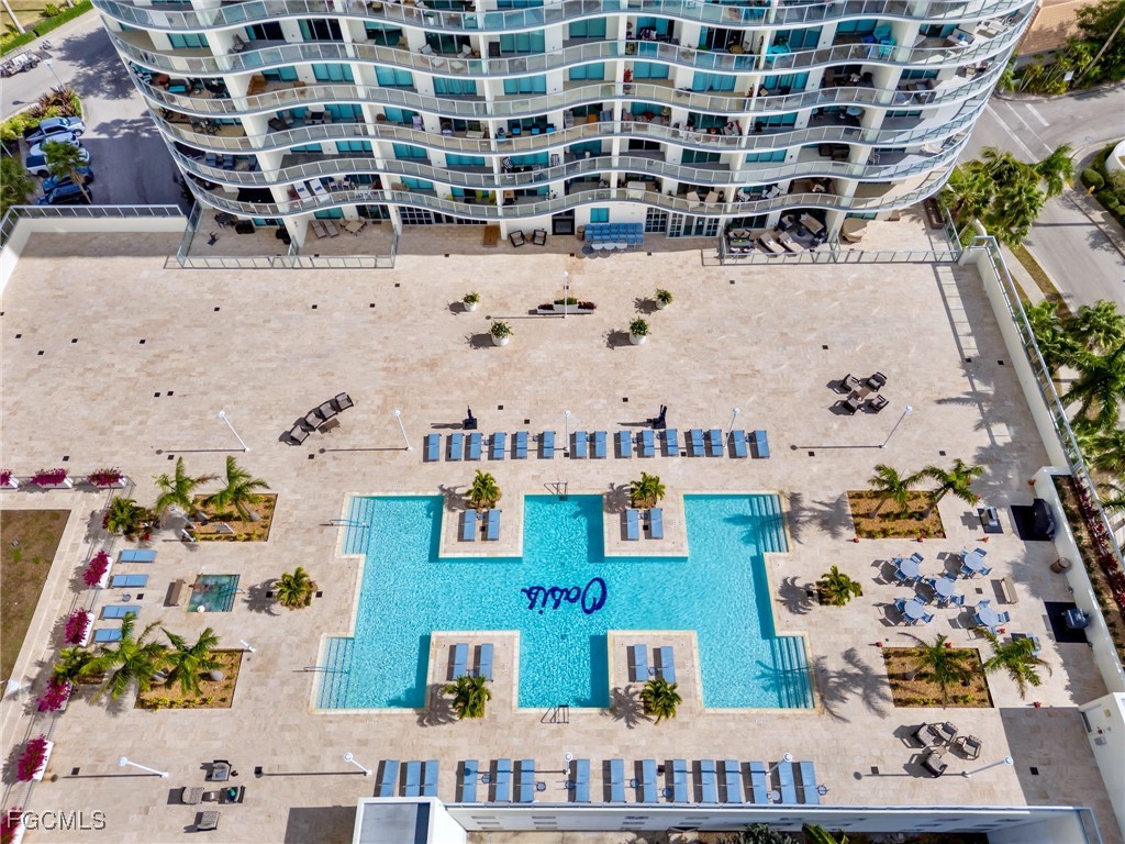 3000 Oasis Grand BLVD 1206