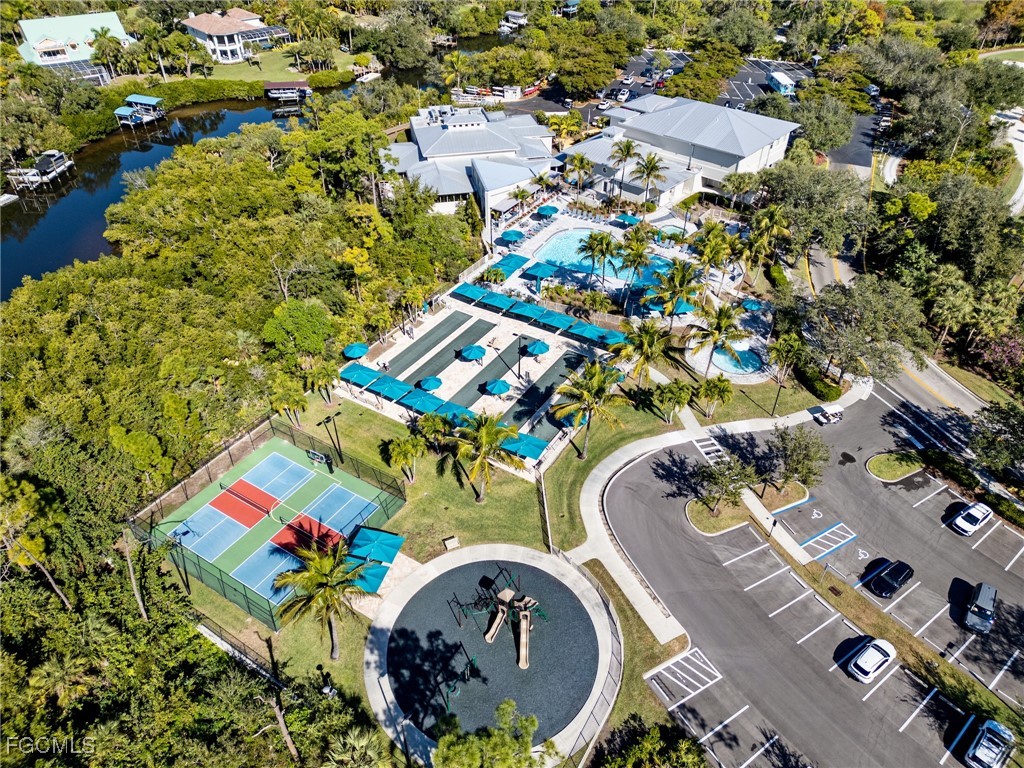 20930 ISLAND SOUND CIR 204