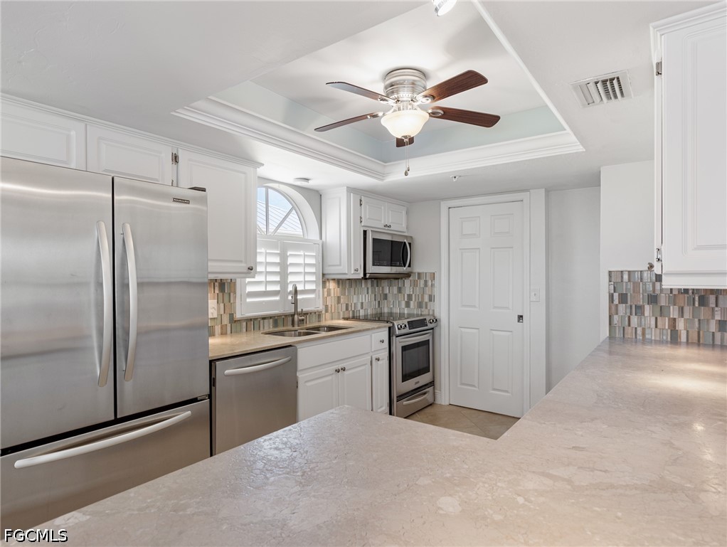 26 Palmview BLVD