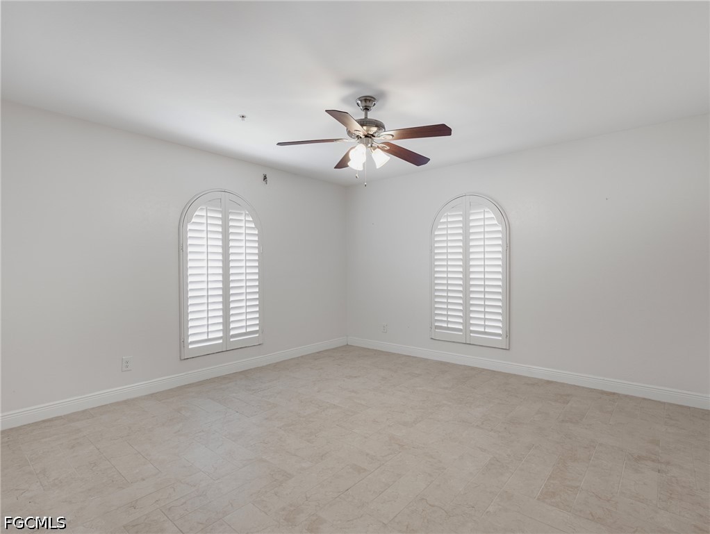 26 Palmview BLVD