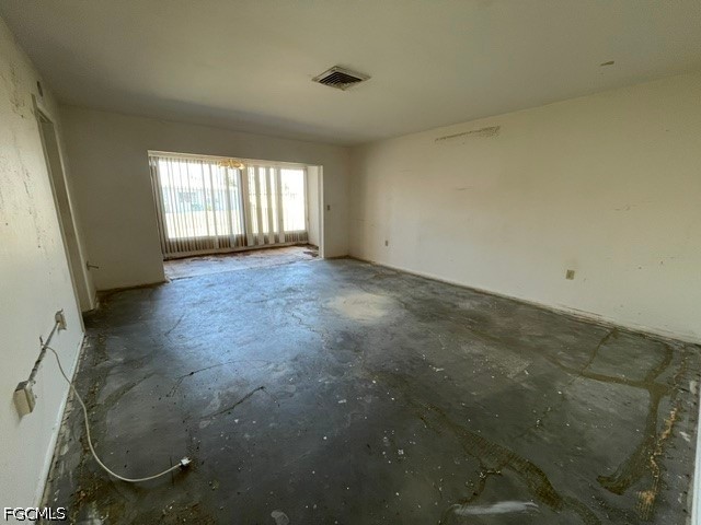 8381 Antigua CT
