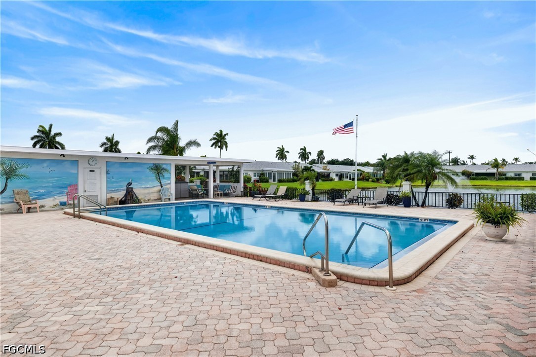 1502 Myerlee Country Club BLVD