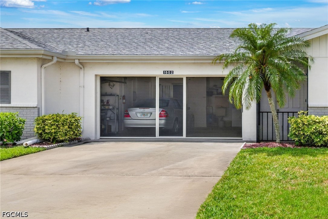 1502 Myerlee Country Club BLVD
