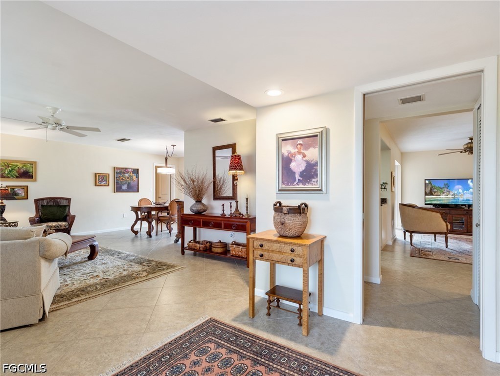 392 Snow DR