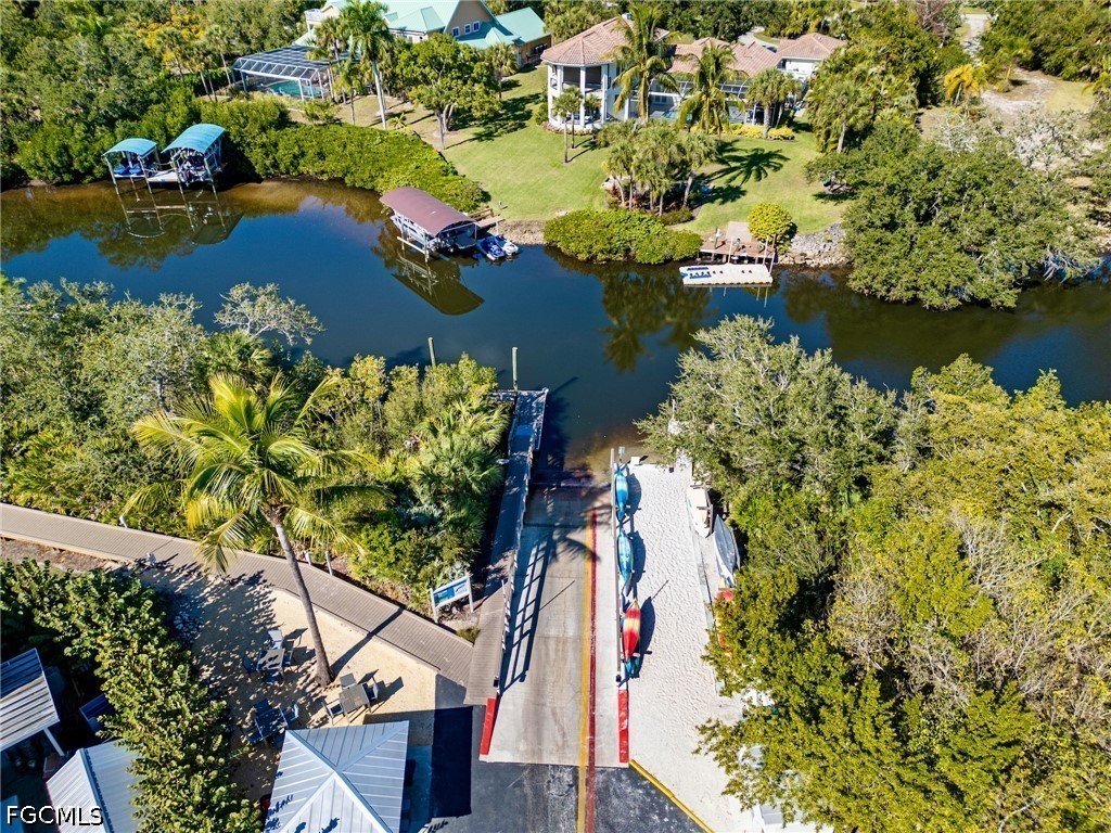 20930 ISLAND SOUND CIR 204