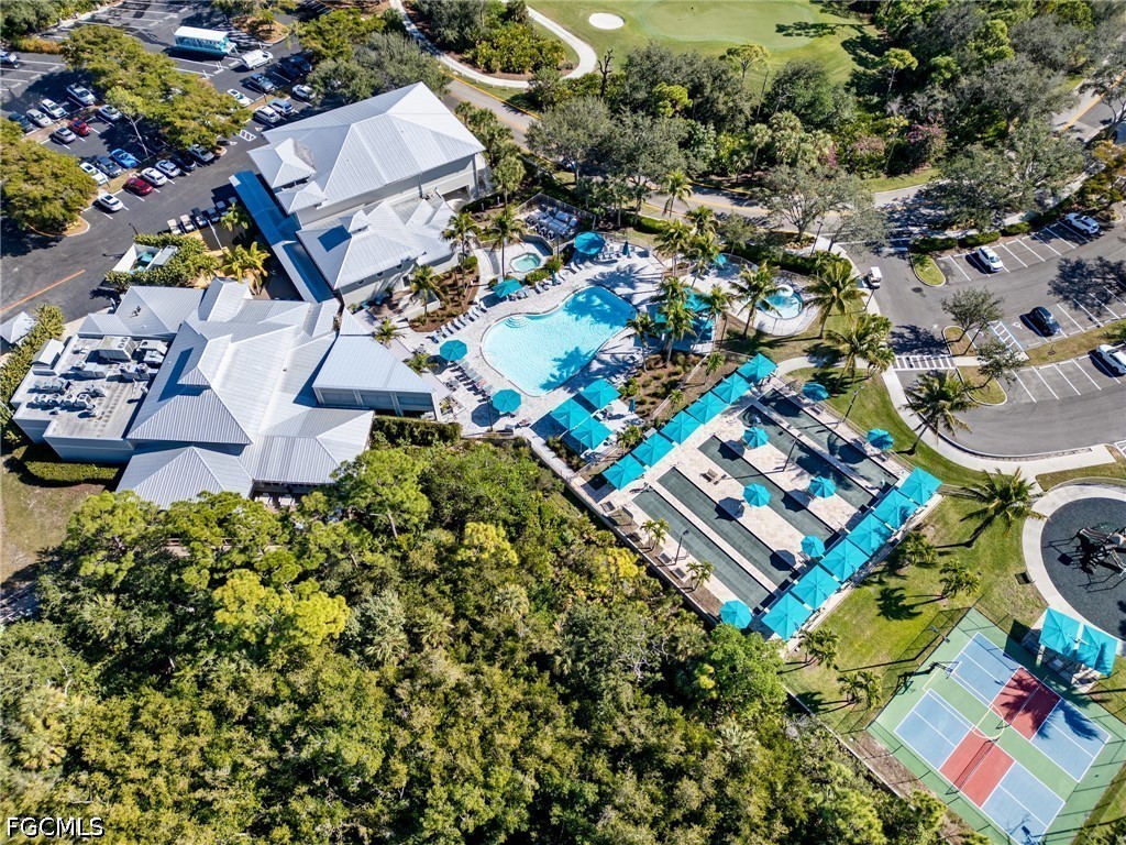 20930 ISLAND SOUND CIR 204