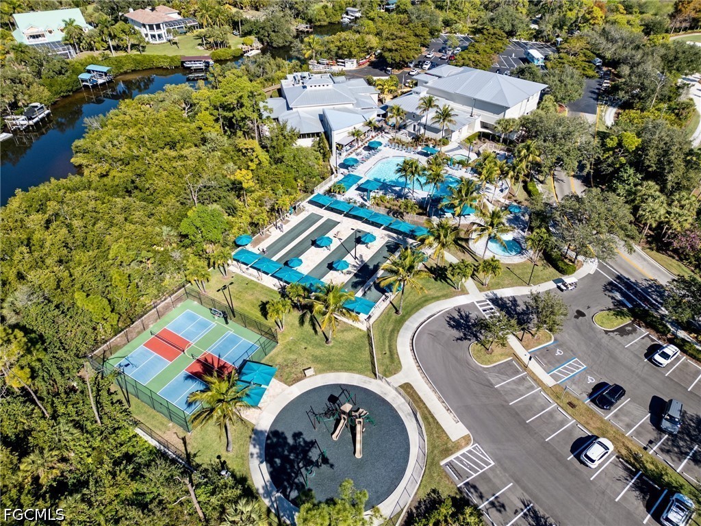 20930 ISLAND SOUND CIR 204