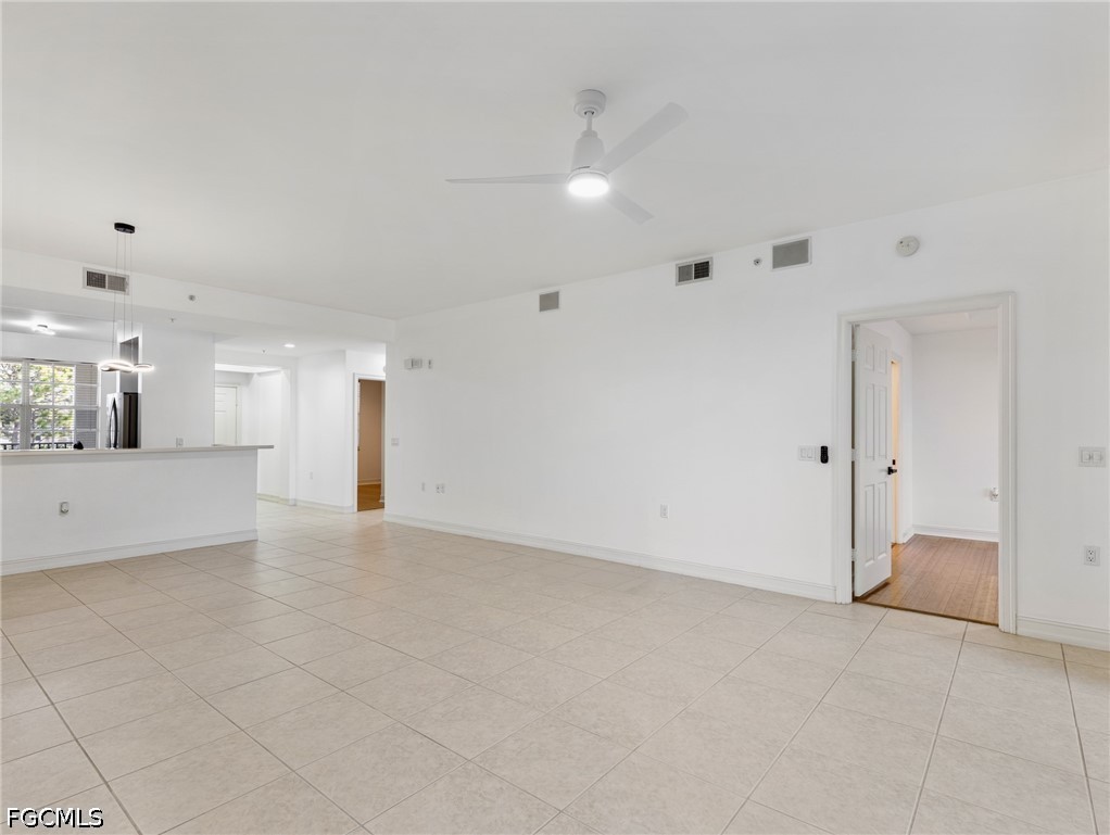 20930 ISLAND SOUND CIR 204