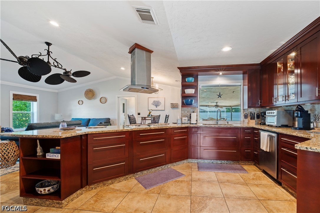 1220 SE 34th TER