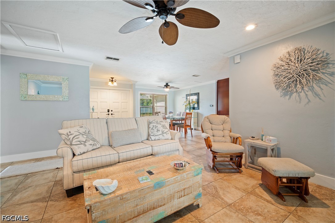 1220 SE 34th TER