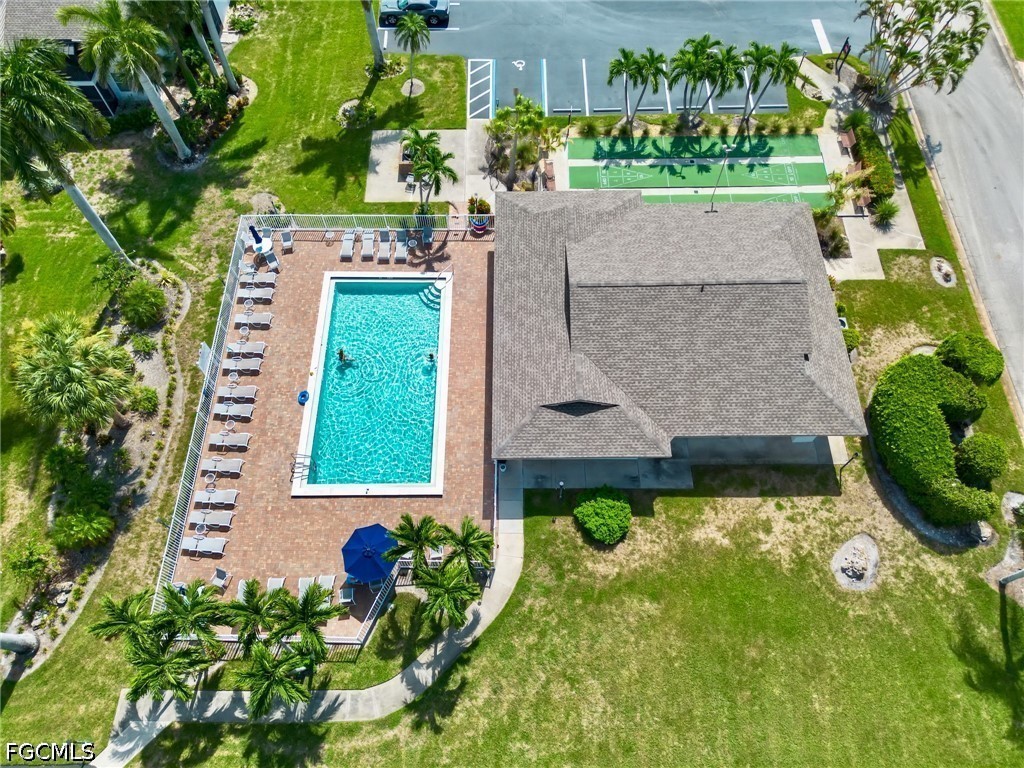 5471 PEPPERTREE DR 7