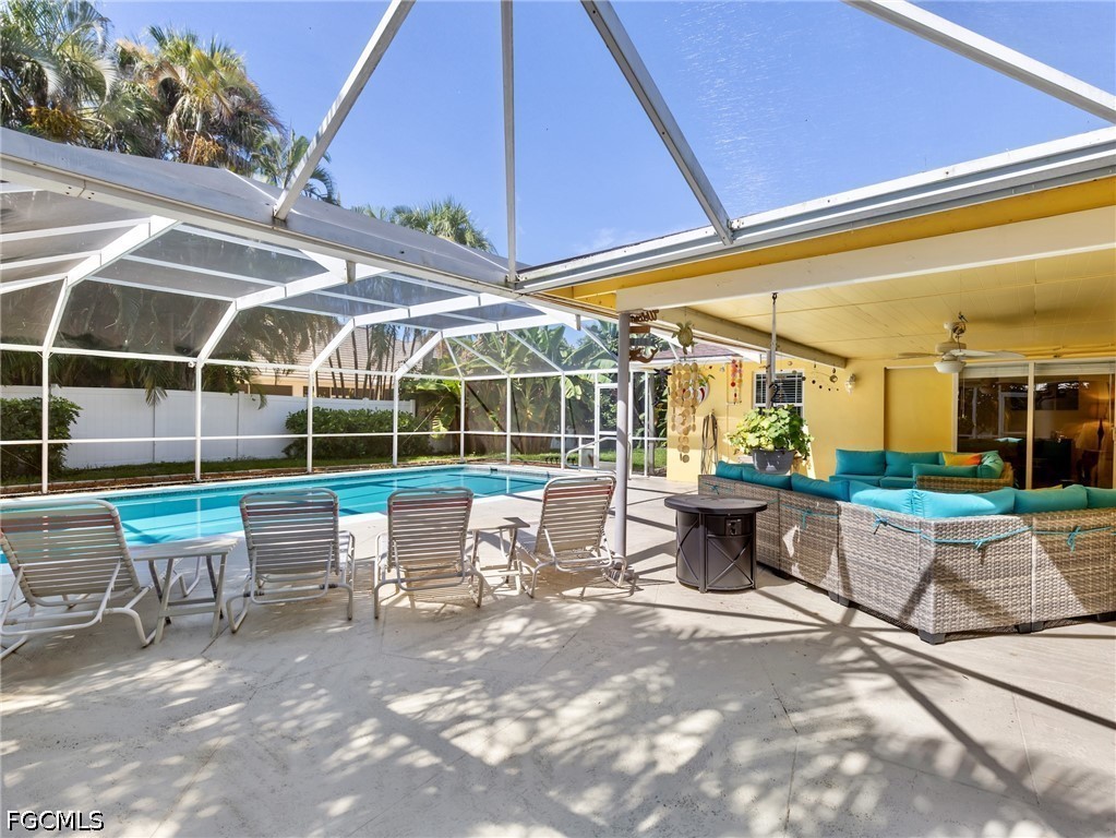 376 Prather DR