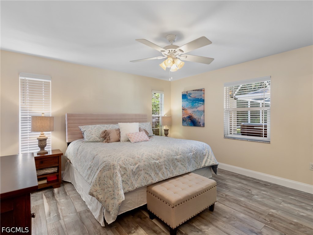 376 Prather DR