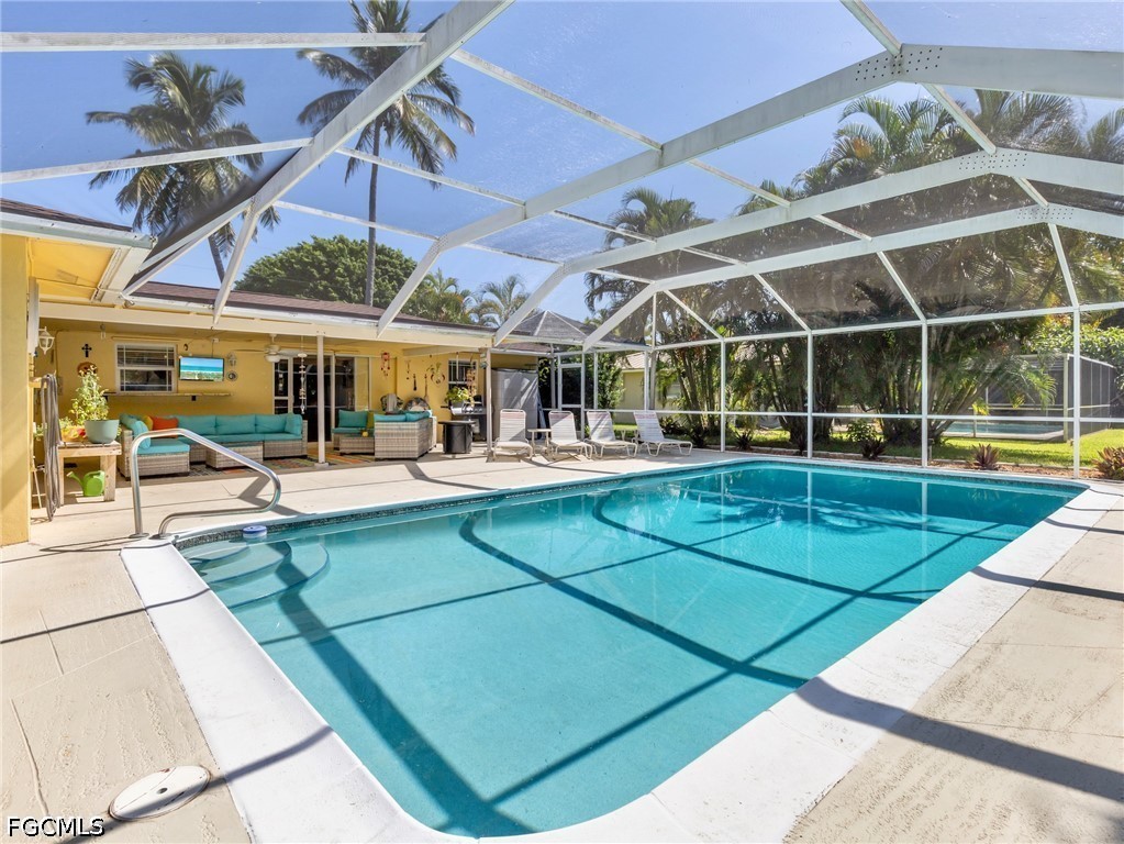 376 Prather DR
