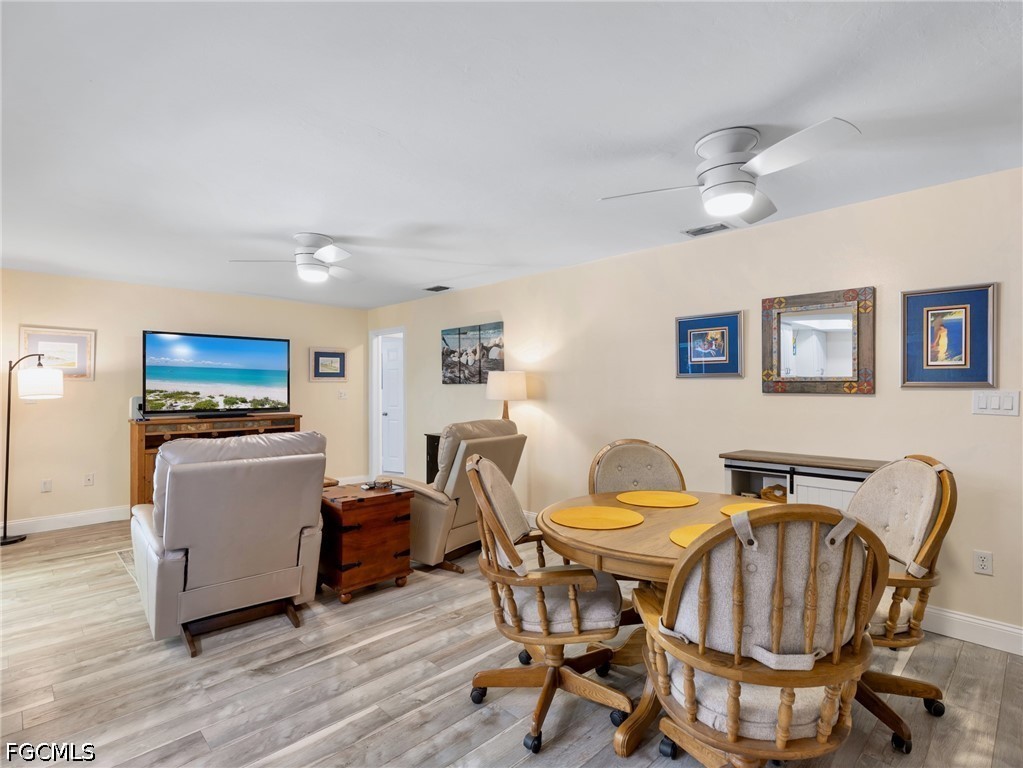 376 Prather DR