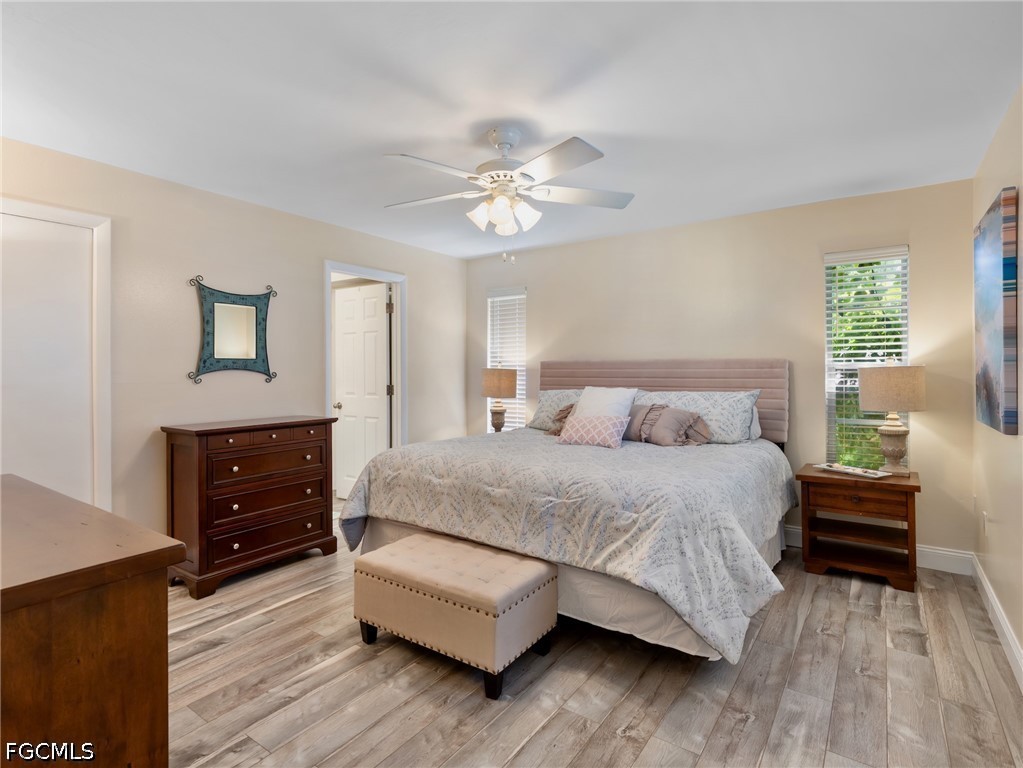 376 Prather DR