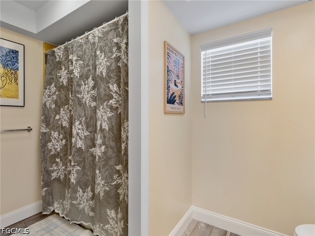 376 Prather DR